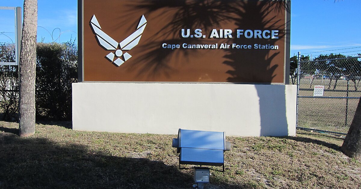 visit cape canaveral air force station