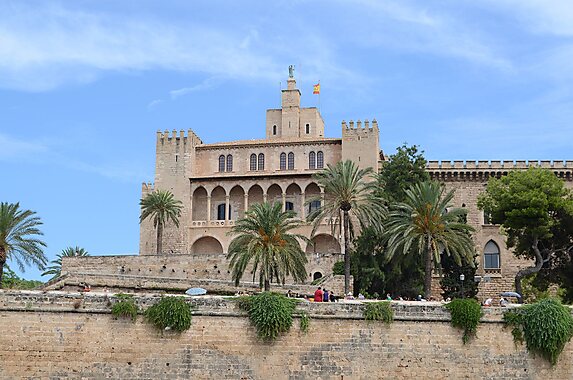 Royal Palace of La Almudaina – Palma | Tripomatic
